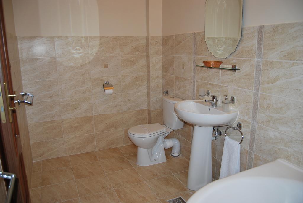 Hostel Paltinis Hunedoara Room photo